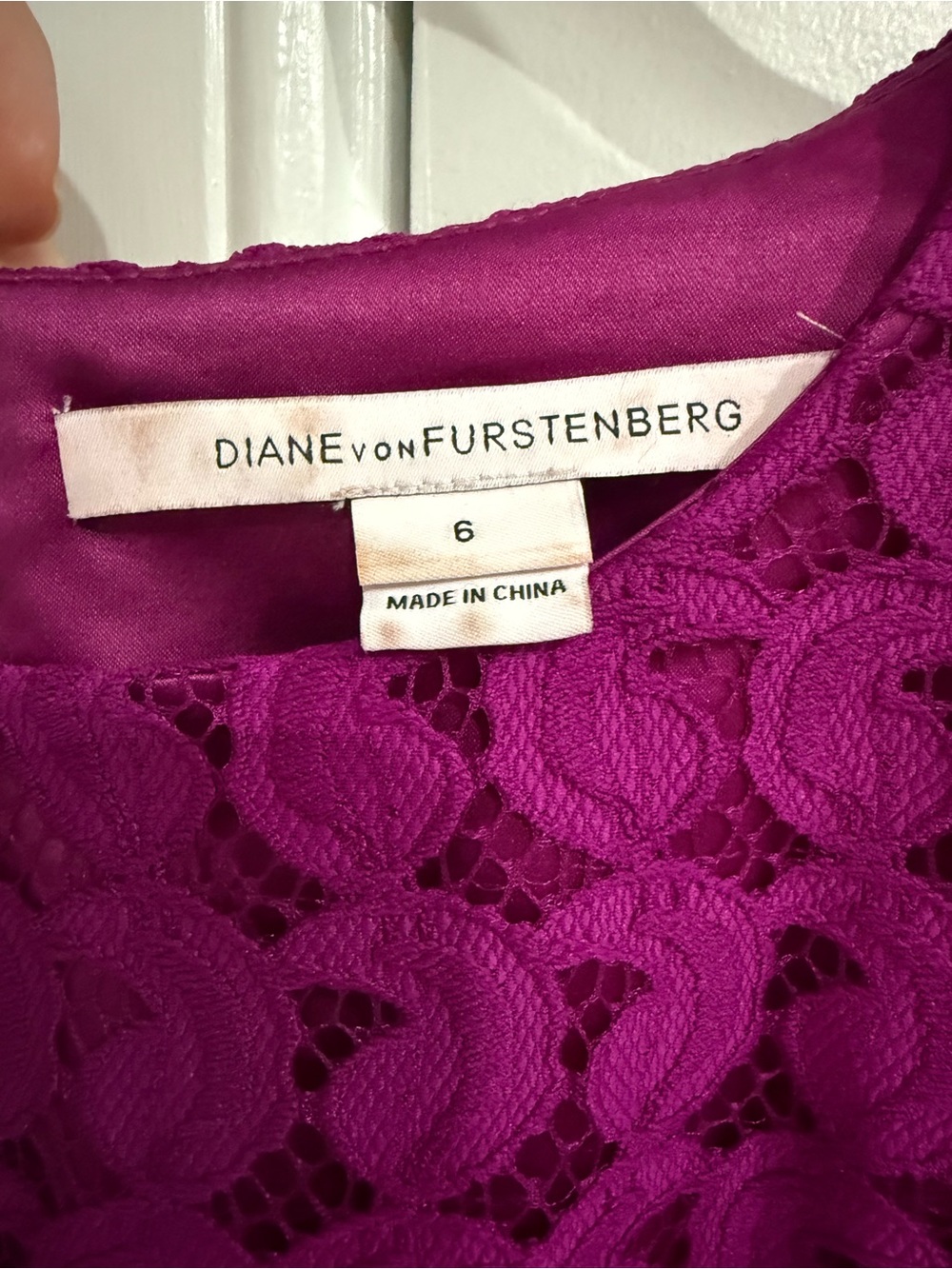DVF Women's purple Lace Sleeveless Dress - Picture 3 of 3
